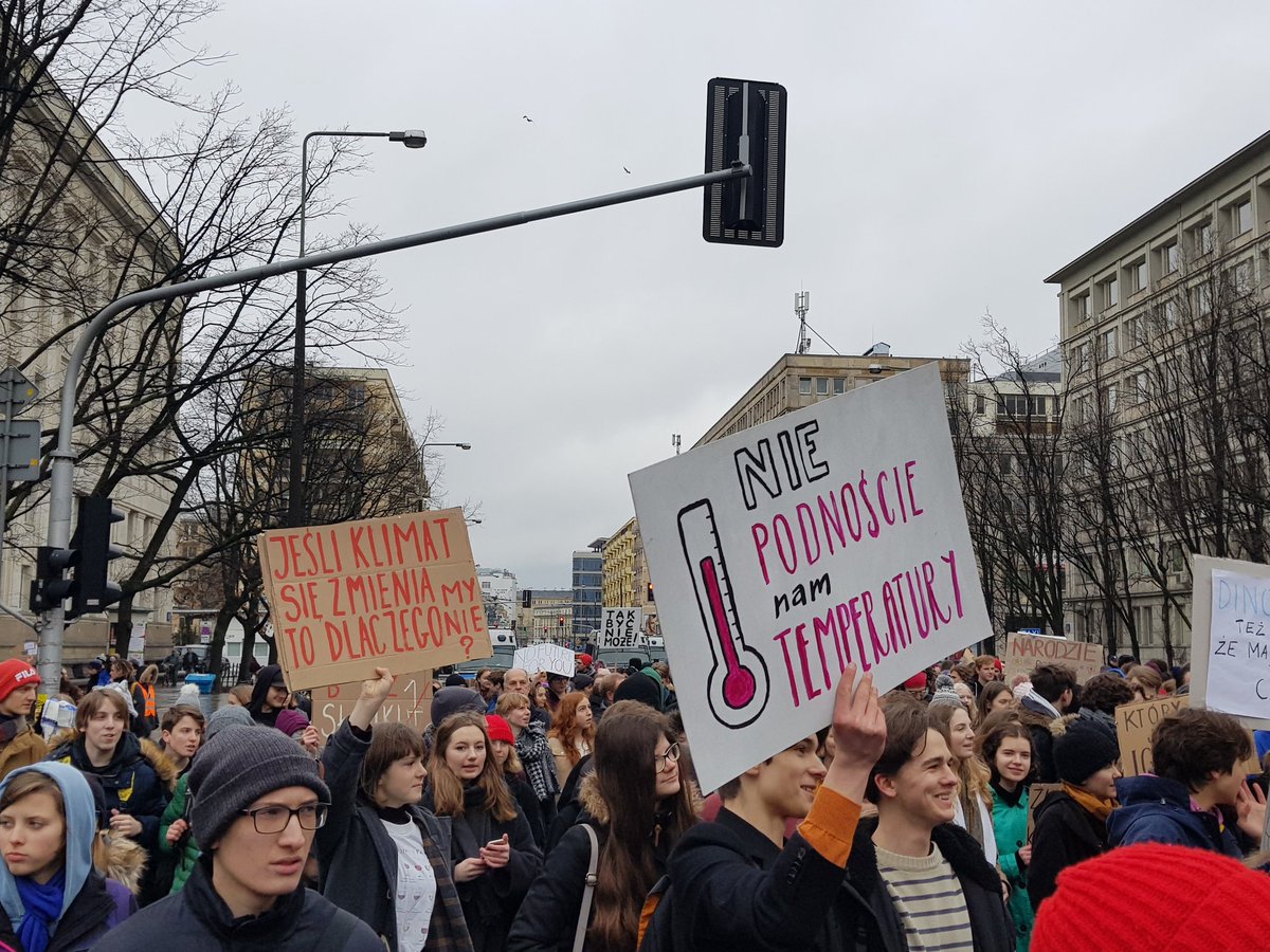 Młodzieżowy Strajk Klimatyczny w Warszawie [RELACJA]
